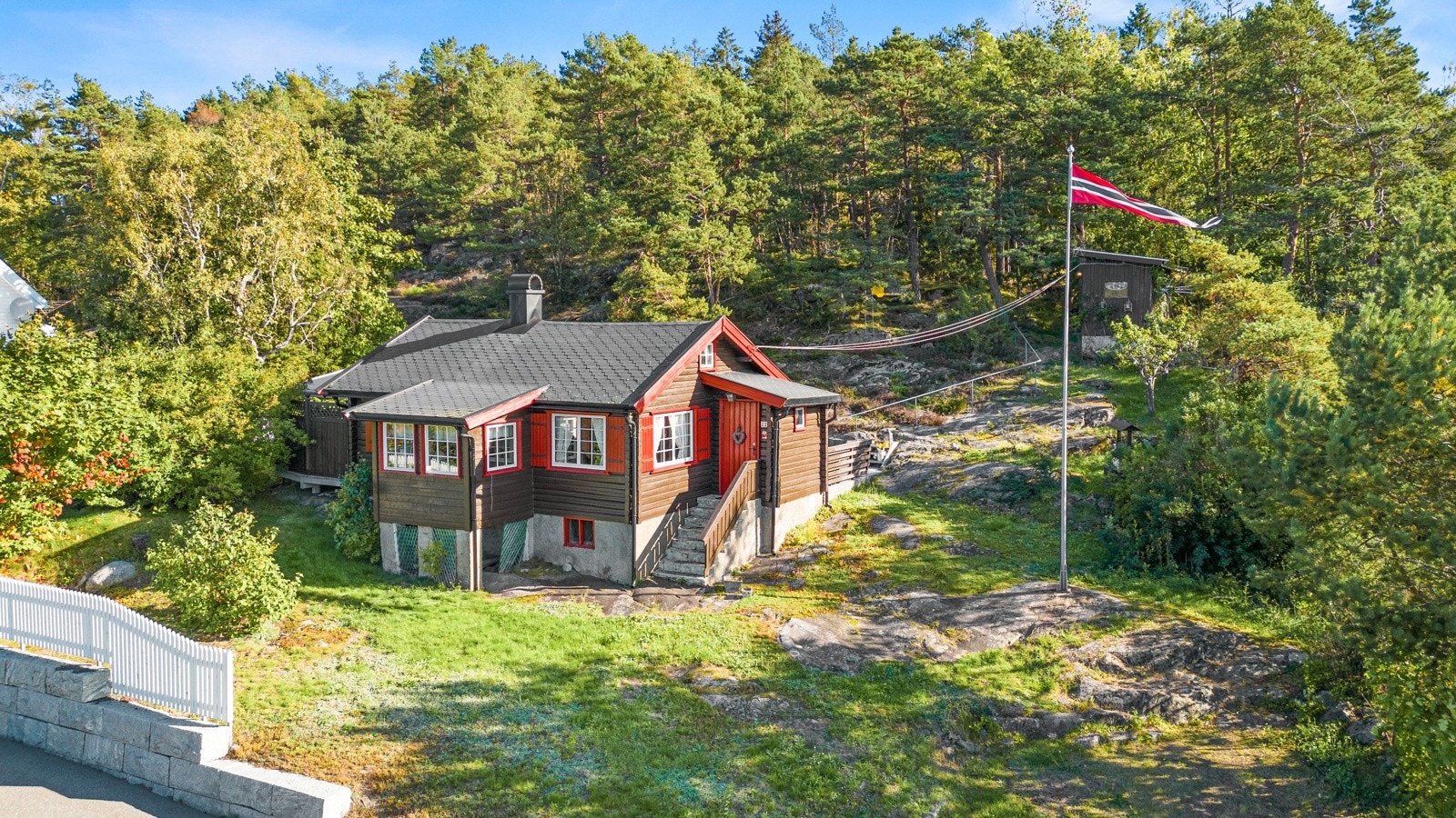 Frem eiendomsmegling v/Kristoffer Løvlie har gleden av å presentere Bjørnstadveien 22 - Velkommen til visning! Galleribilde