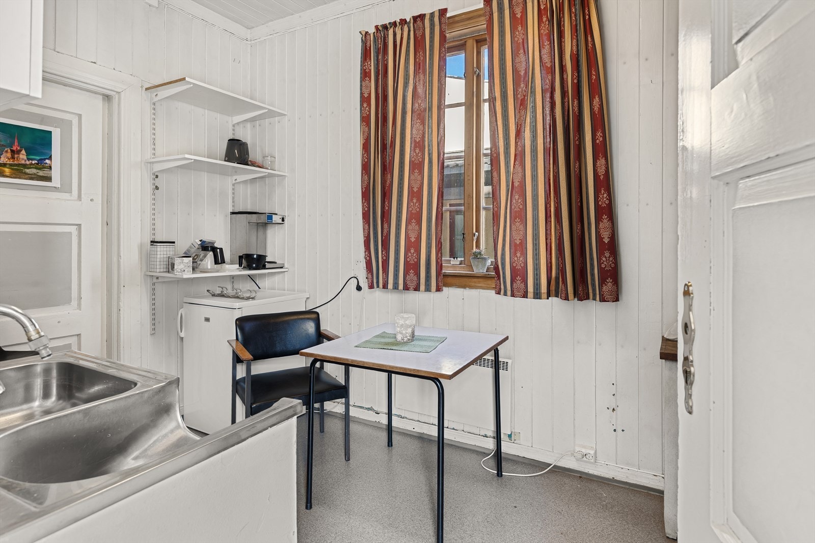 Kjøkken i første etasje. Galleribilde