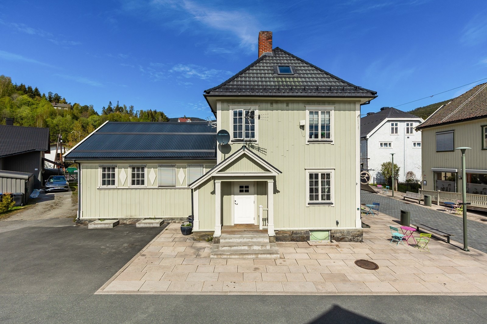 Eiendommen er arkitekttegnet, og ble bygget i 1913/1914. Galleribilde