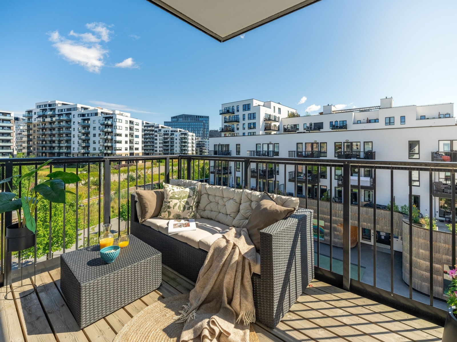 Her får du en god planløsning, balkong og moderne standrad. Galleribilde