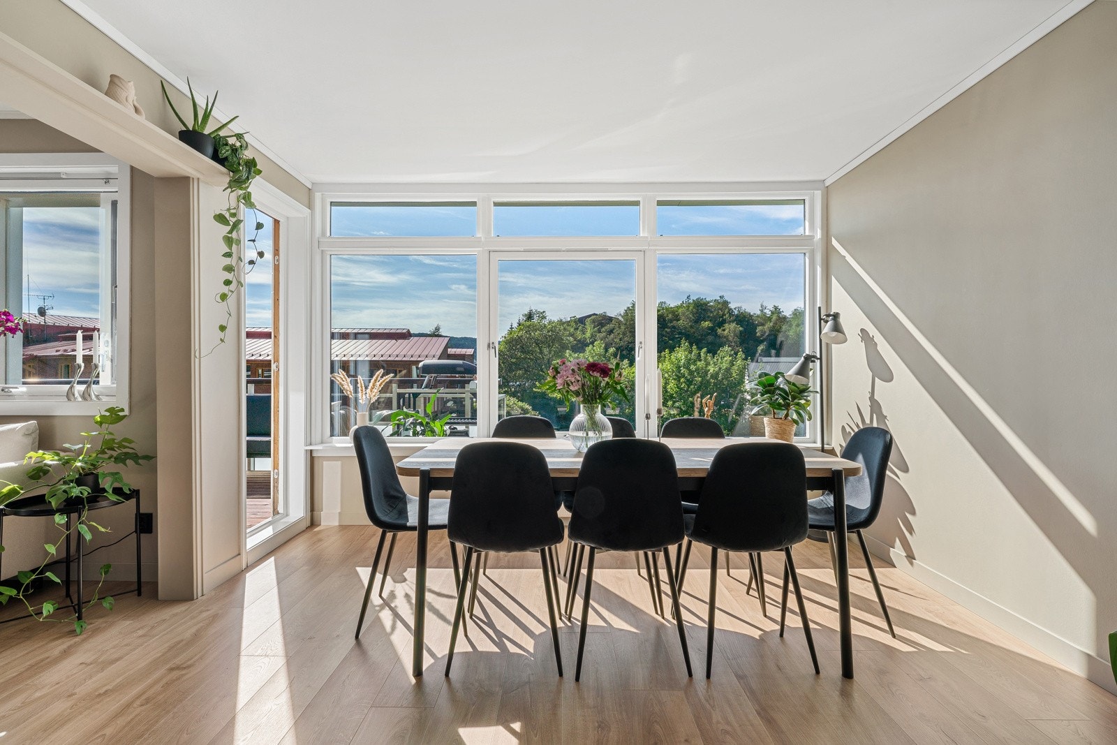 - Kolstibotn 14 presentert av PrivatMegleren v/ Kamilla Slettevoll - Galleribilde