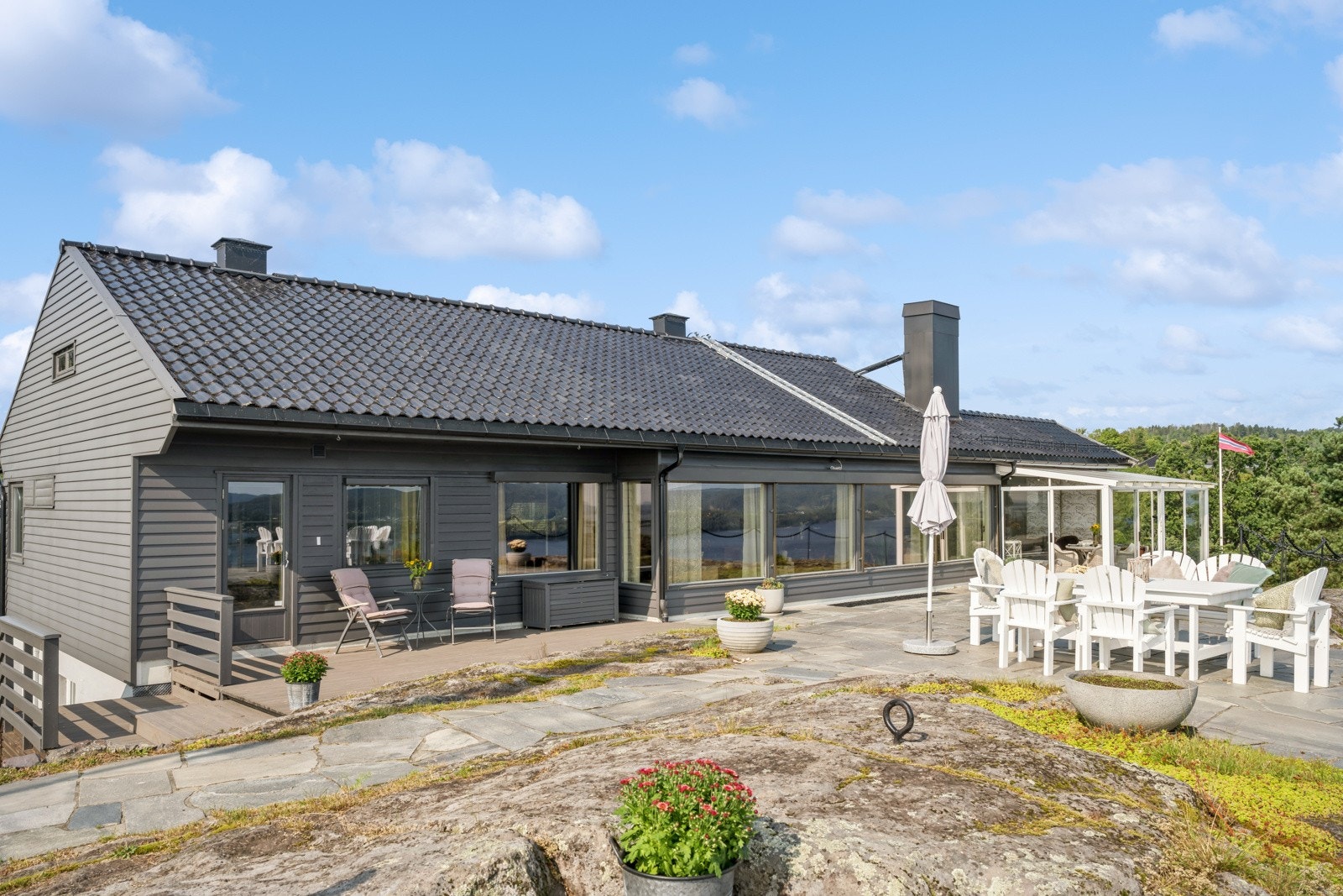 Gode solforhold fra morgen til kveld. Galleribilde