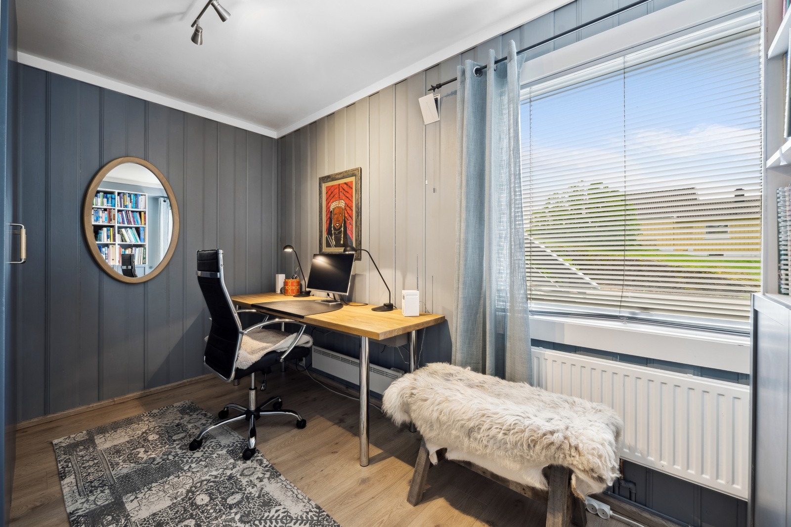 God plass til hjemmekontor. Galleribilde