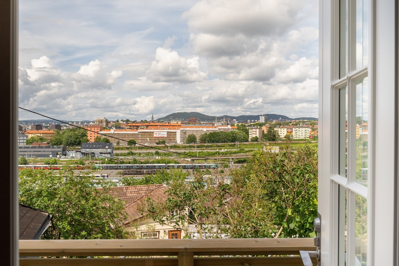 Utsikten fra inngangspartiet Galleribilde