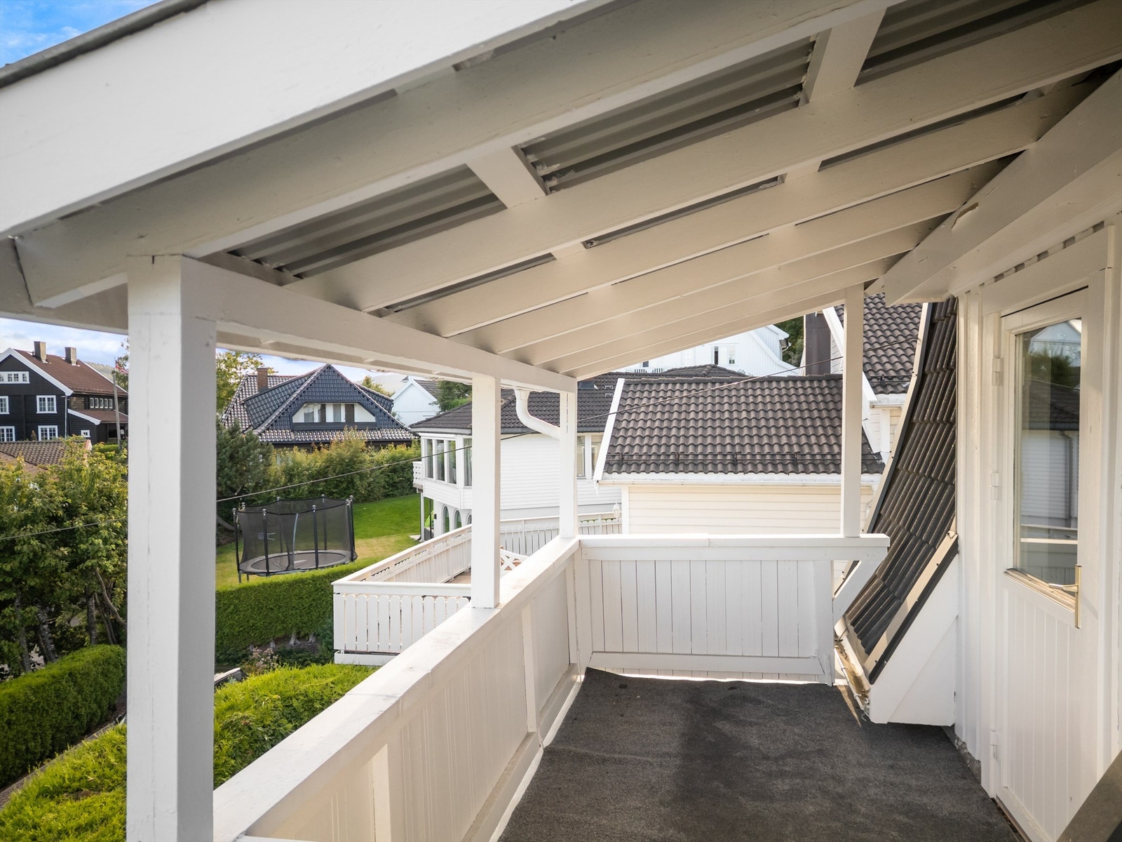 Balkong med tilgang til soverom 3 Galleribilde