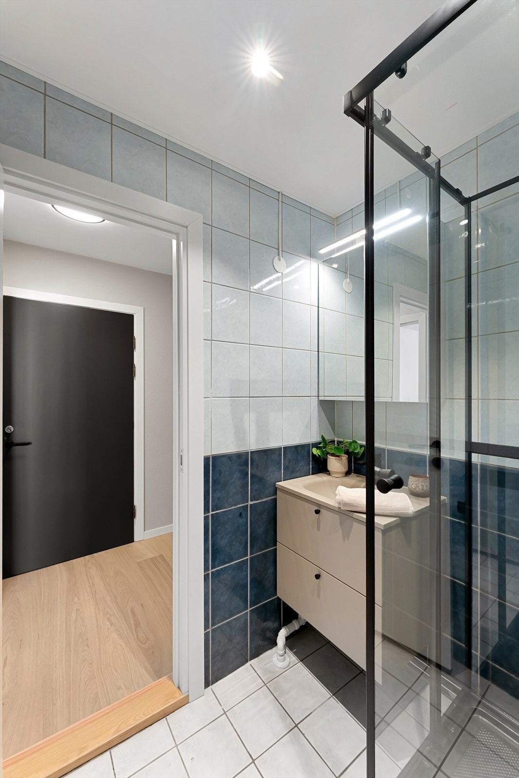 Elektriske varmekabler i gulv. Galleribilde