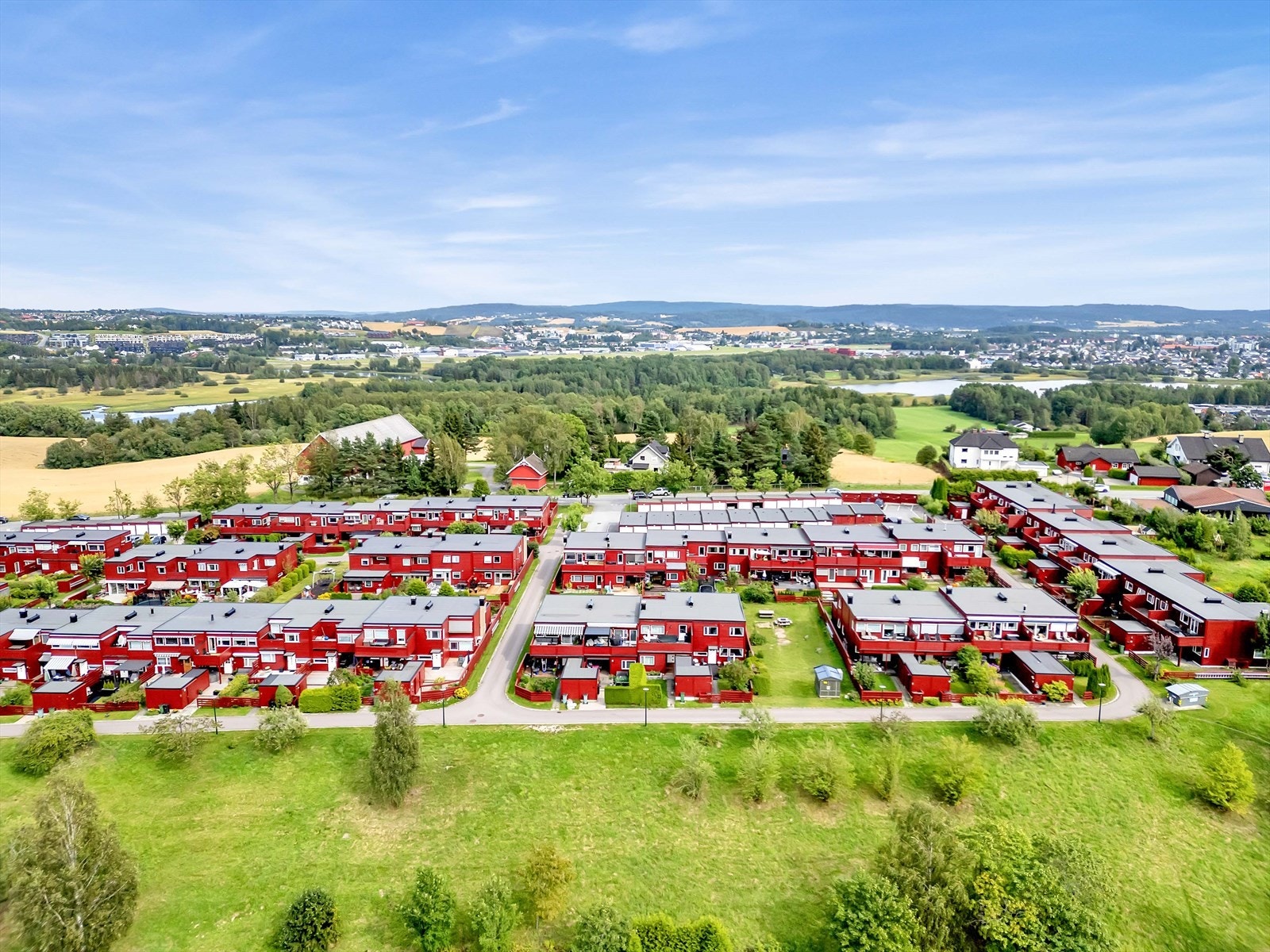 Enderekkehus med svært attraktiv beliggenhet! Galleribilde