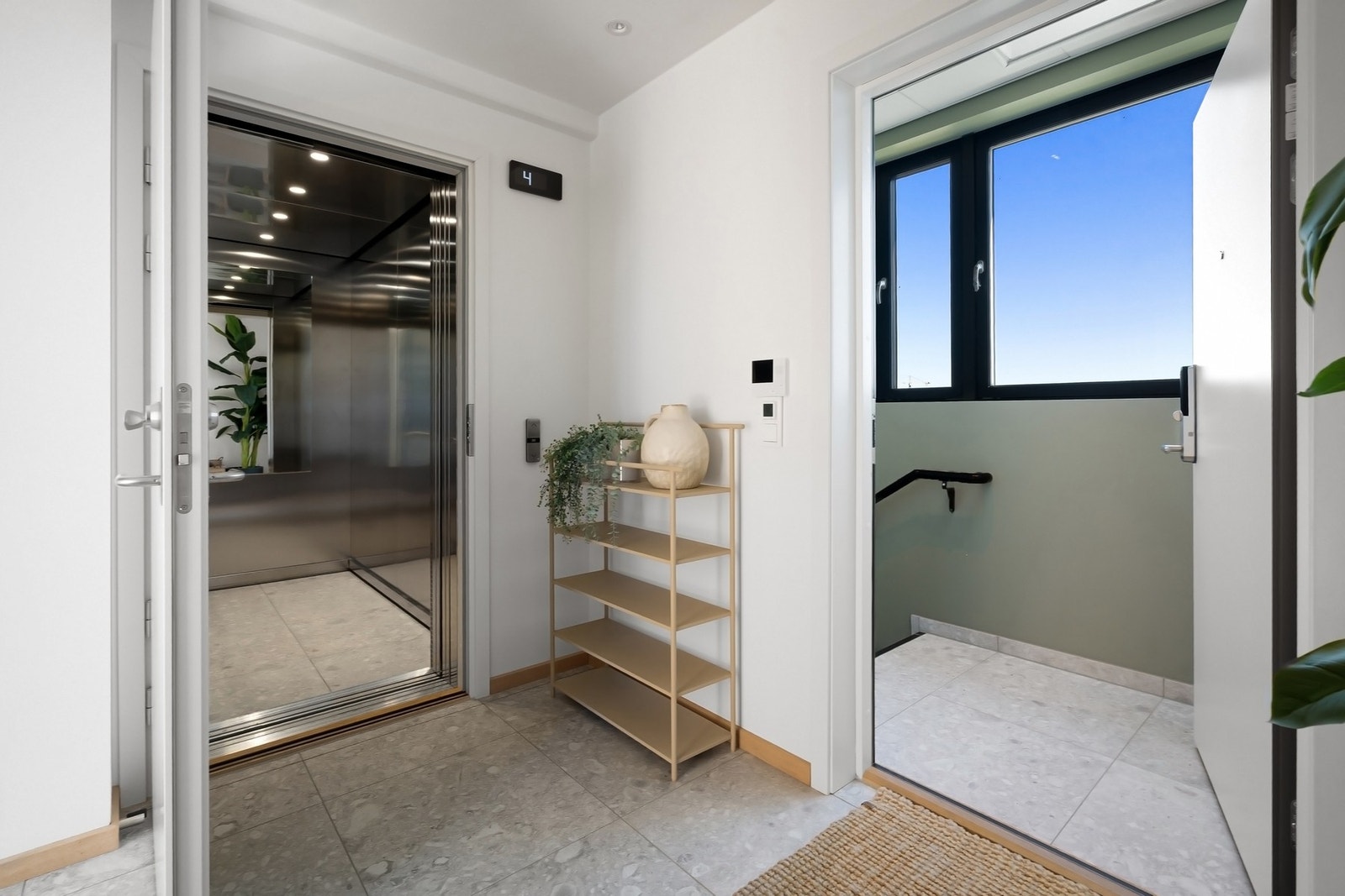 Inngangspartiet. Galleribilde