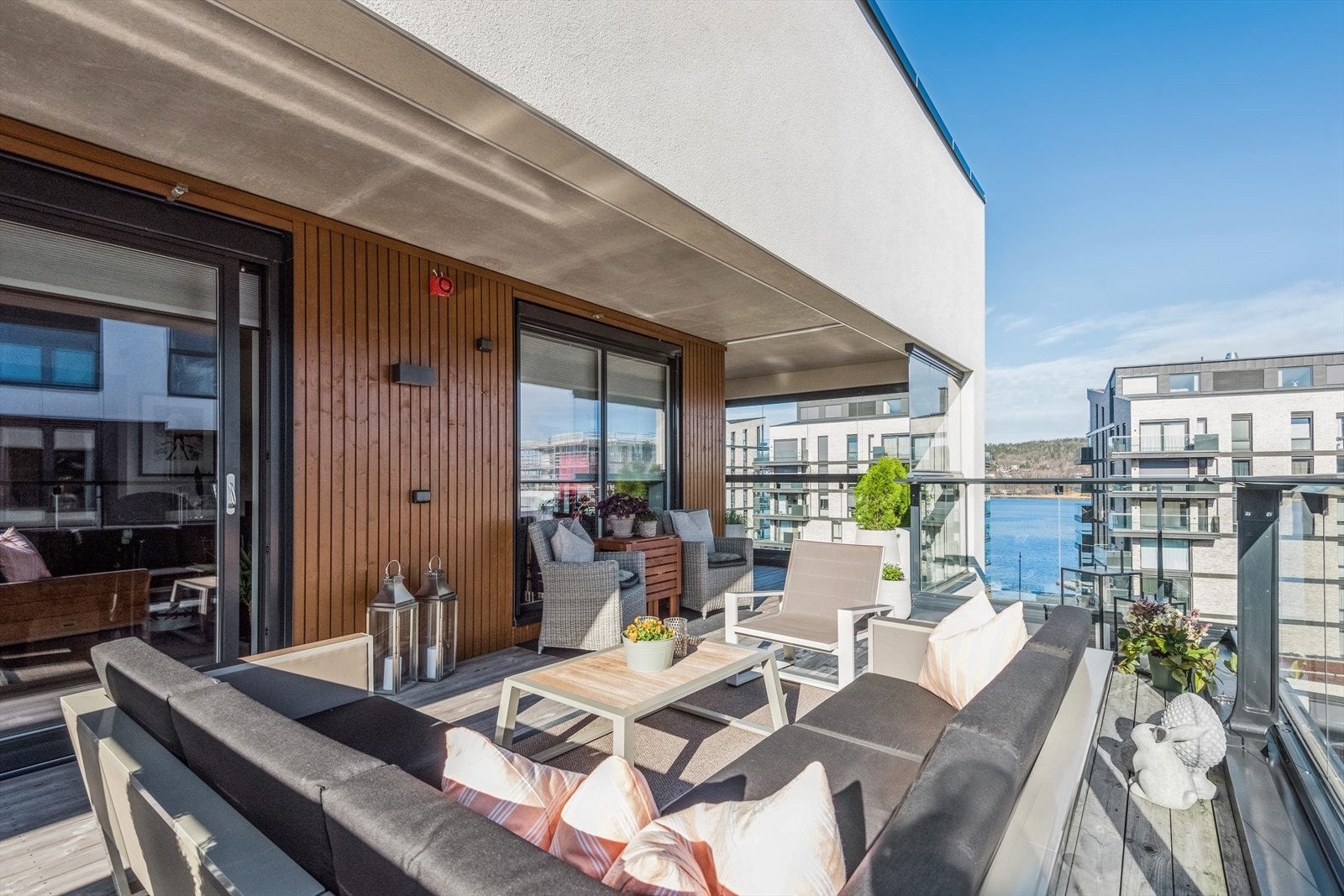 DNB Eiendom v/Nicolai Haug Kristiansen har gleden av å presentere Rebækkas gate 33. Galleribilde