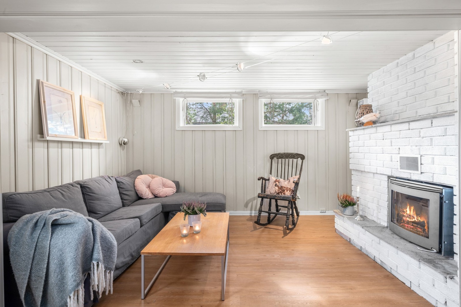 Kjelleretasjen er ikke byggesøkt og er derfor ikke godkjent. Galleribilde