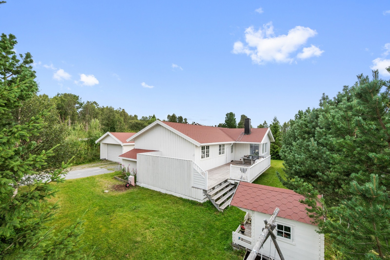 Her presenteres en romslig og familievennlig enebolig på 215m². Galleribilde