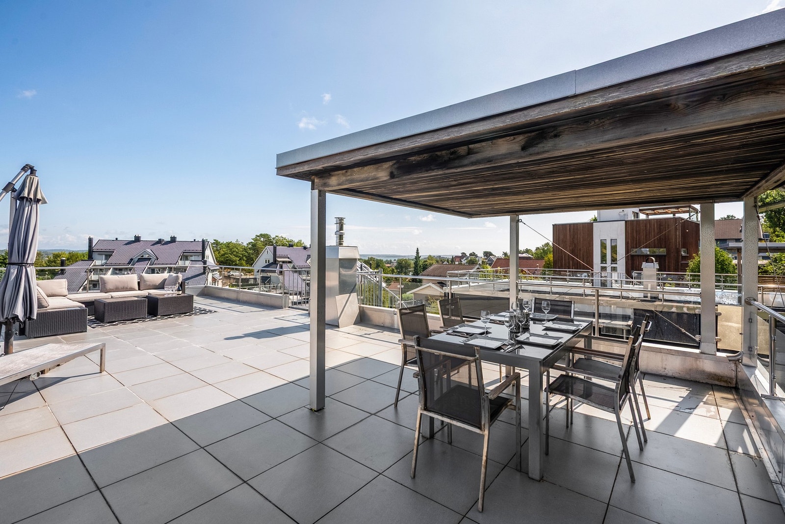 Flere fine muligheter for å kunne nyte den deilige uteplassen Galleribilde