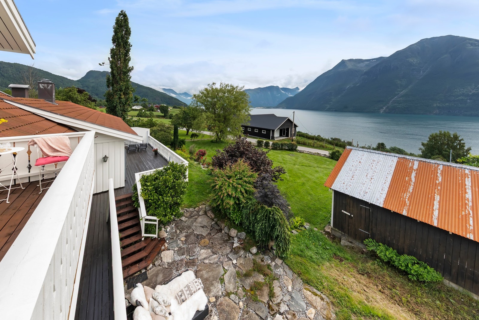 Tomten er pent opparbeidet Galleribilde