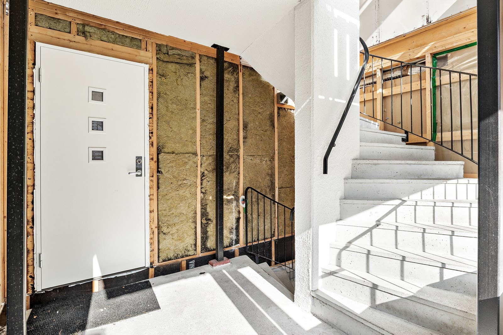 Inngangsparti. Galleribilde