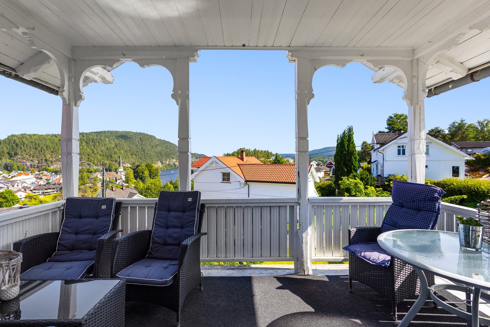 PrivatMegleren/ v Carine Paasche Sivertsen har gleden av å presentere, Granheimvegen 9. Galleribilde