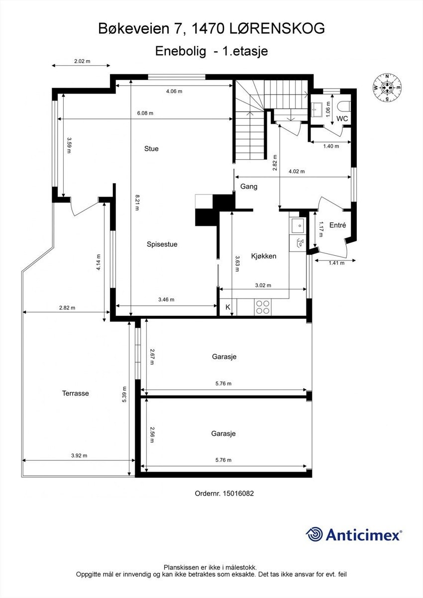 1. etg. med stue, spisestue, kjøkken, WC, gang, entré og garasje. Terrasse tilknyttet spisestue. Galleribilde