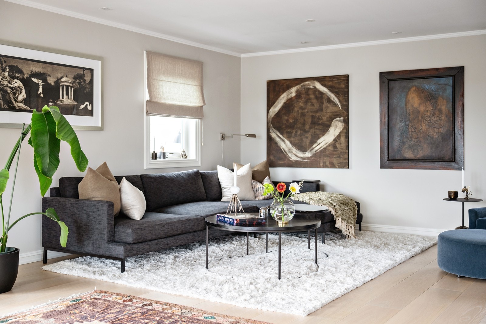 God plass til ønsket møblement - Både sofaseksjon og øvrig. Galleribilde