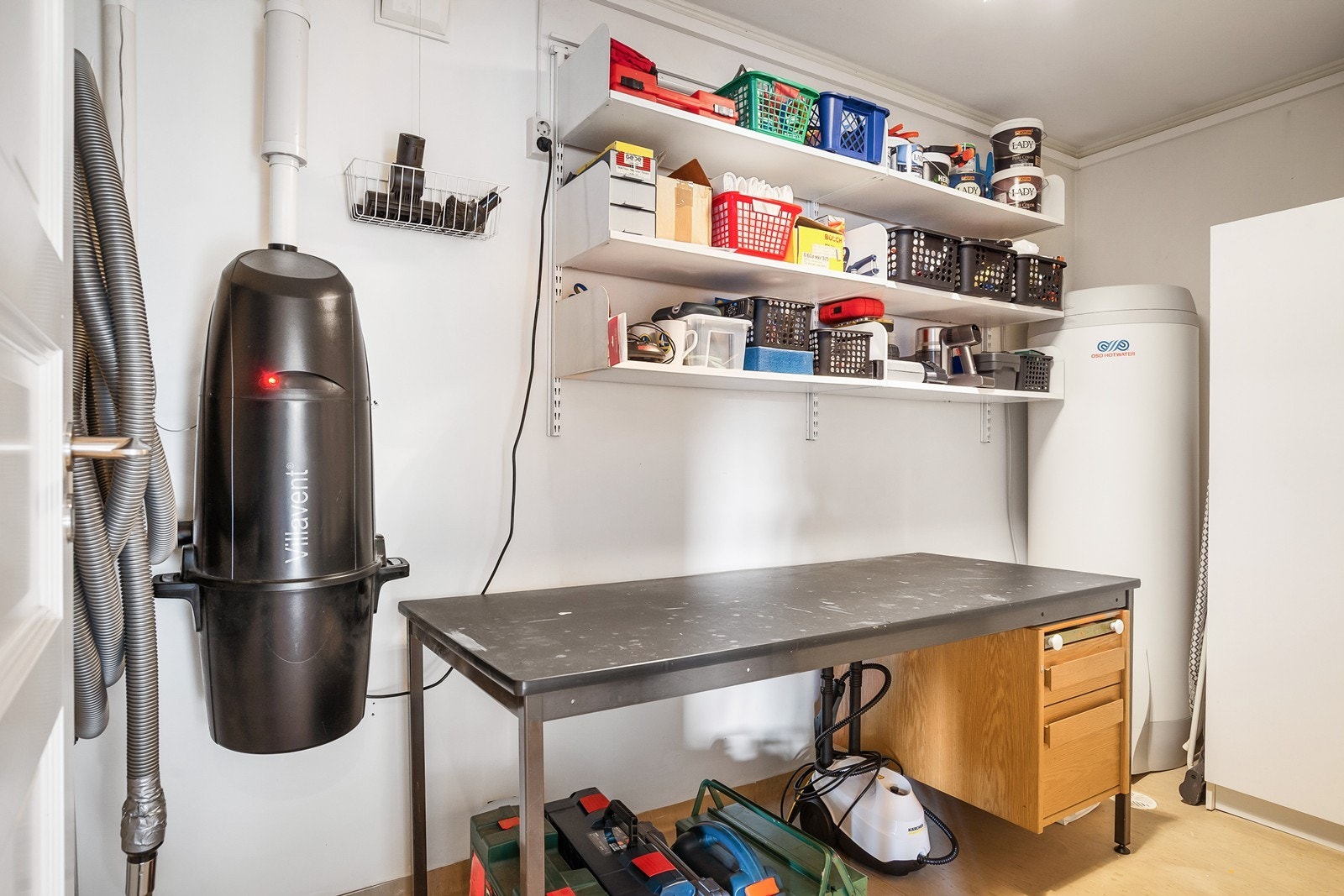 Teknisk bod - Hele fem boder gir uvanlig god lagringskapasitet. Galleribilde