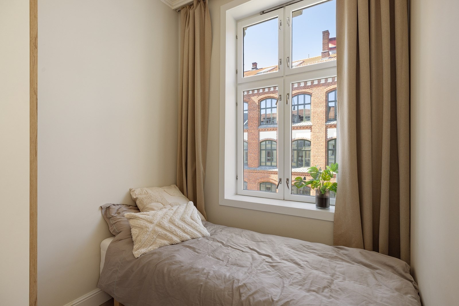 Soverom to. Galleribilde