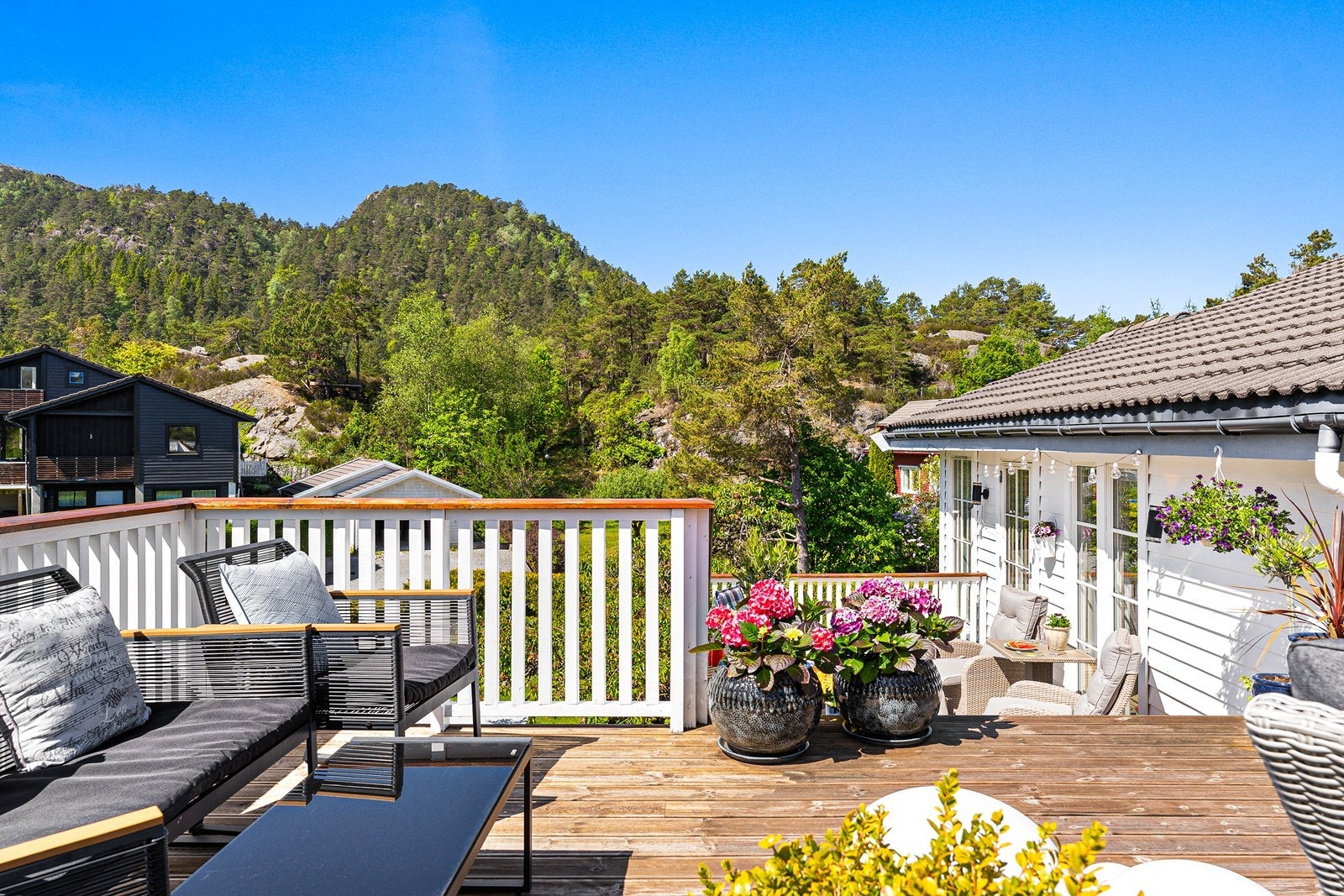 Terrassen på ca. 44 m² ( fordelt på tredje og fjerde plan). Galleribilde