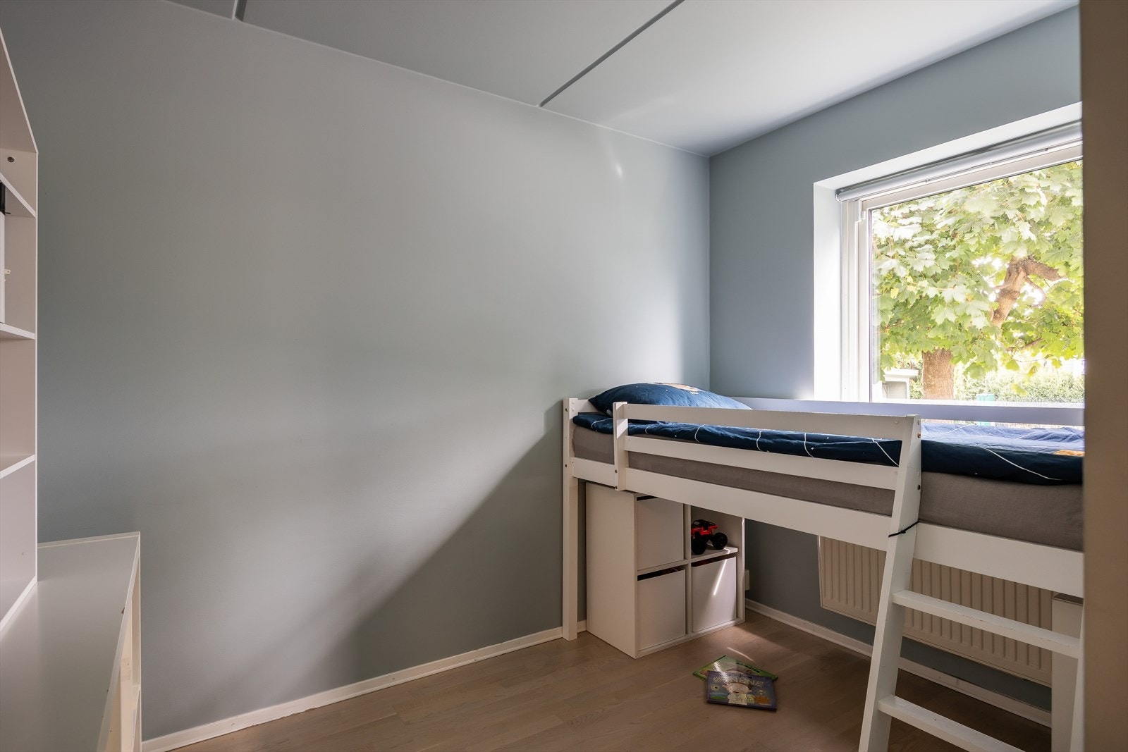 Soverom nr. 2 passer perfekt som barnerom, gjesterom eller kontor. Galleribilde