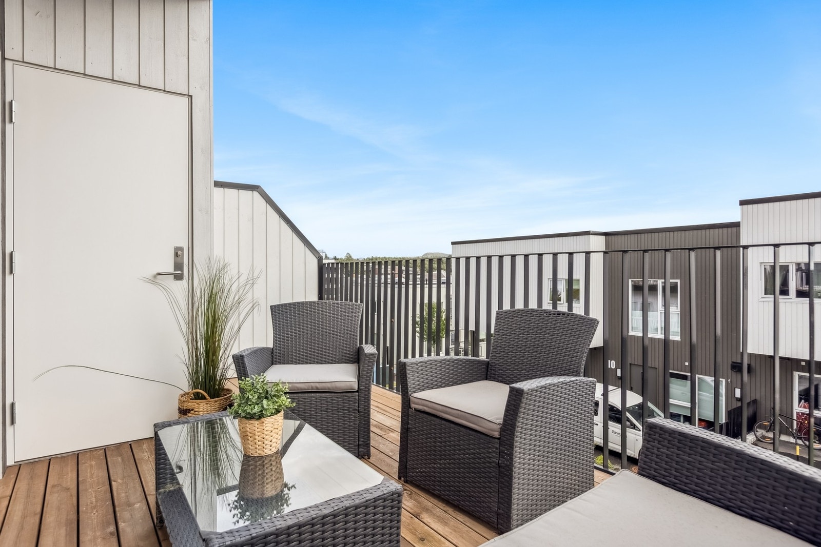 På balkongen er det også en praktisk bod til oppbevaring. Galleribilde