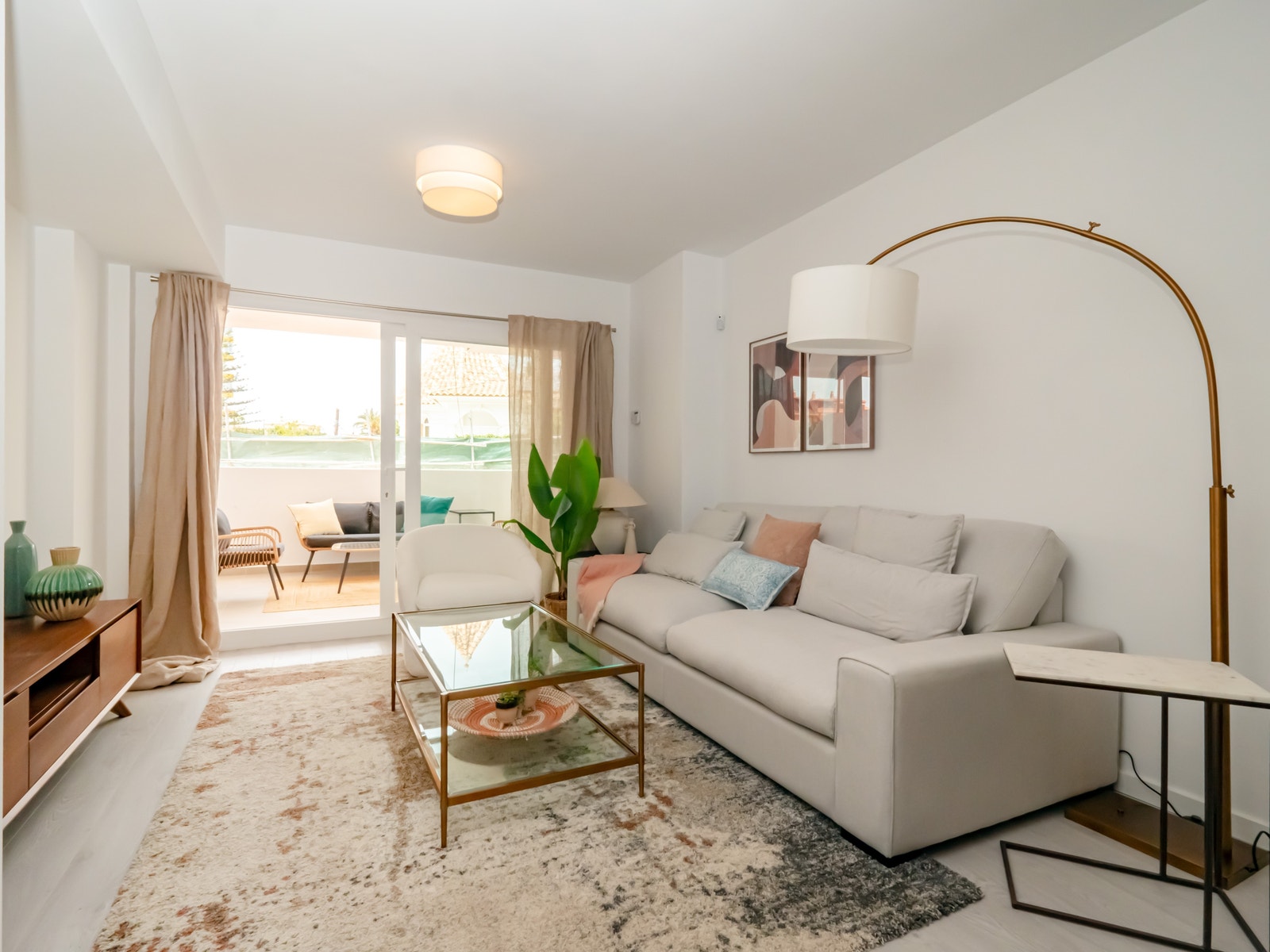 VISNINGSLEILIGHET Galleribilde