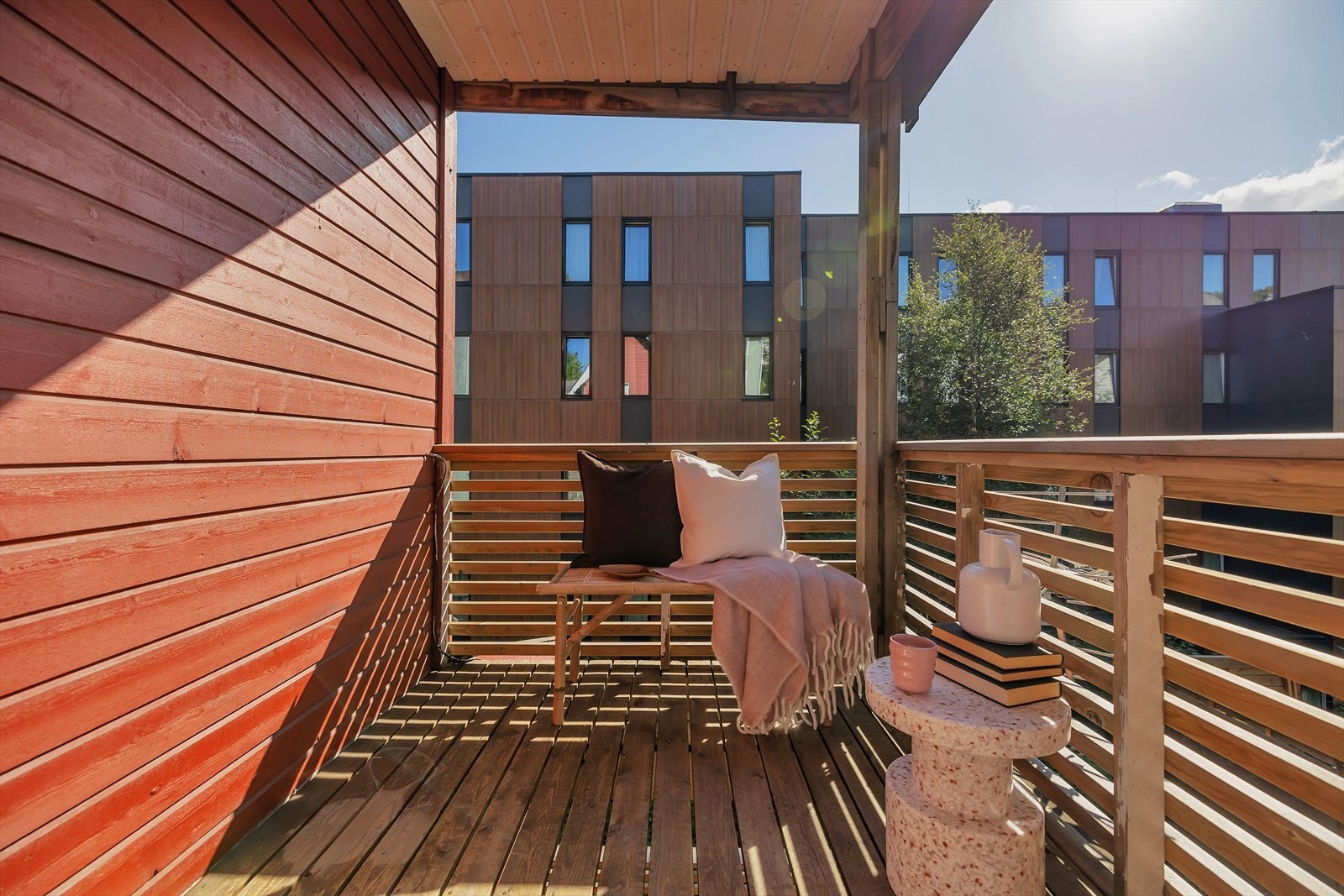 Sørvendt altan Galleribilde