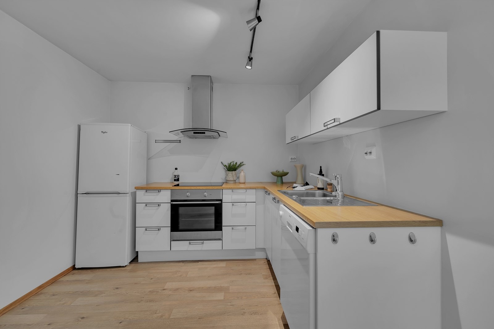 Kjøkken leilighet underetasje Galleribilde