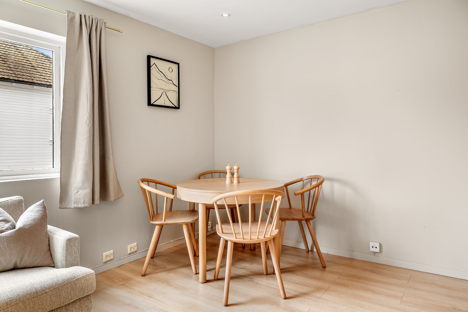 Spiseplass. Galleribilde