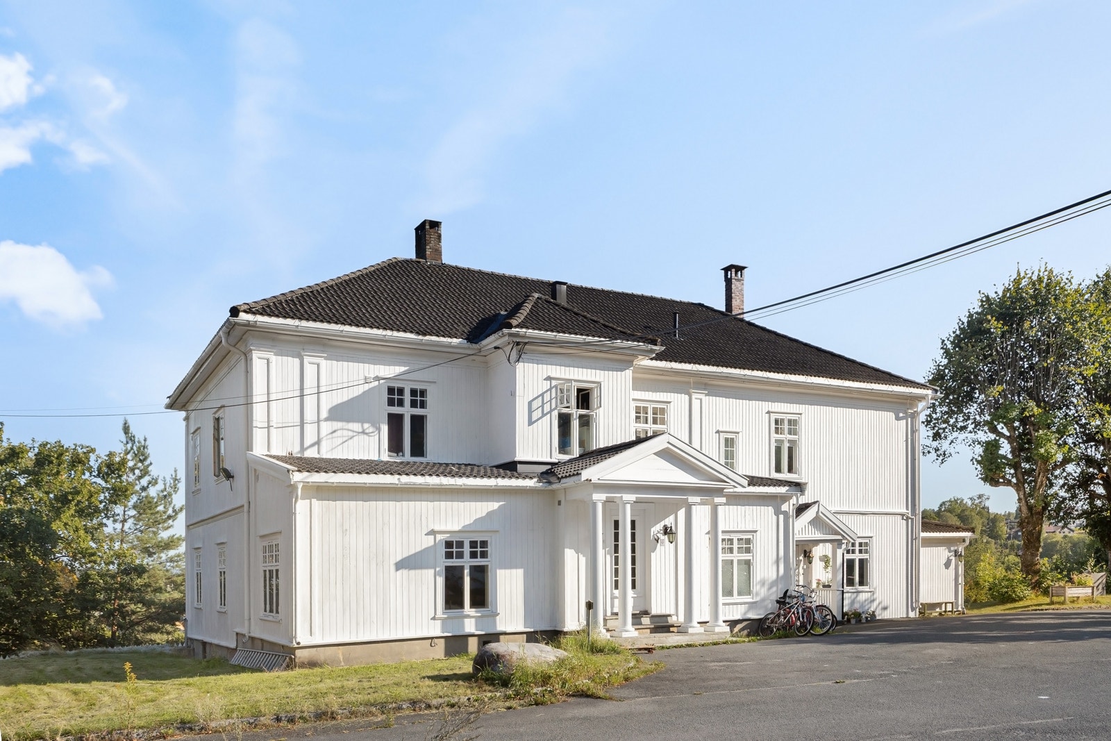 Fasade. Galleribilde