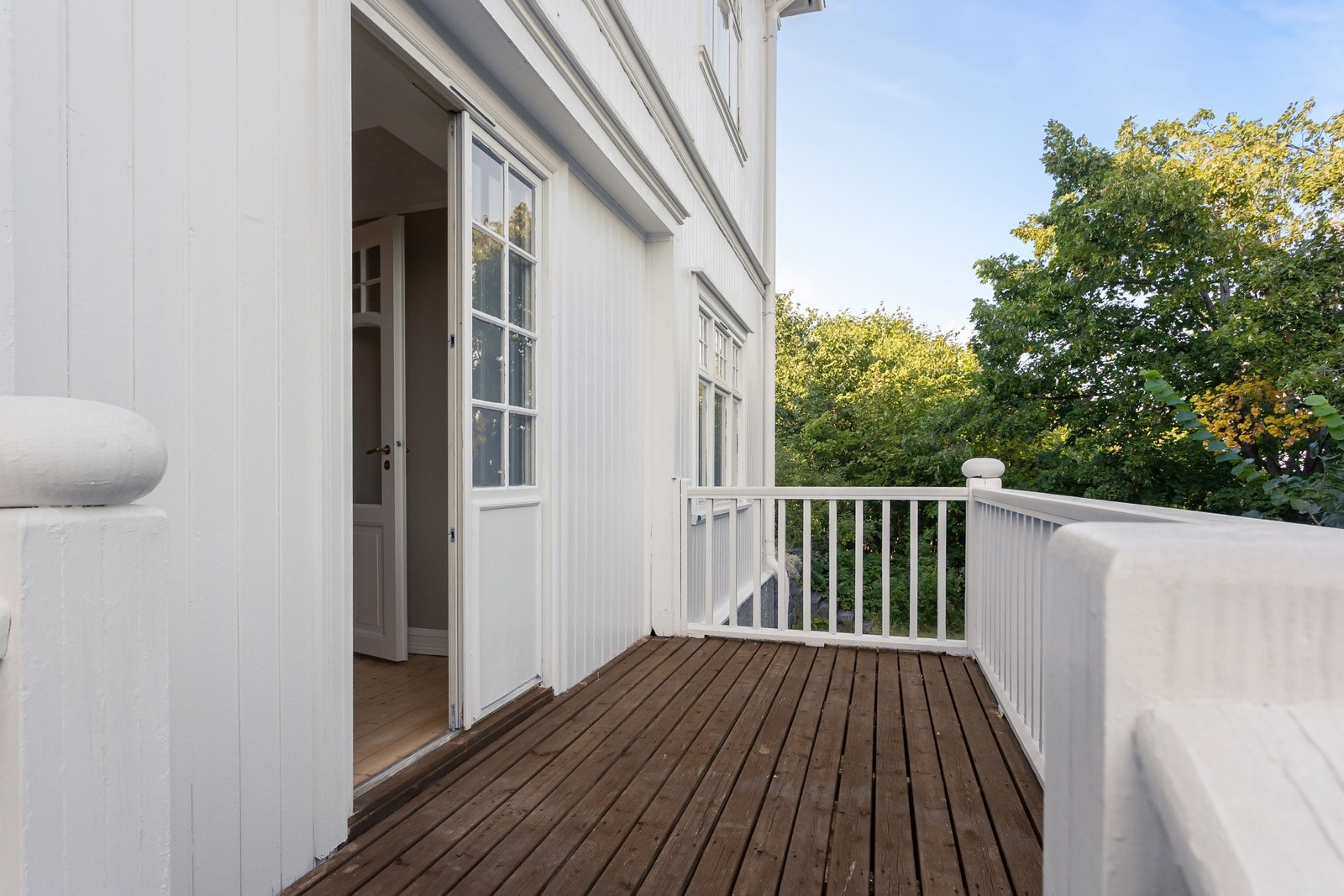 Terrasse fra kjøkken. Galleribilde