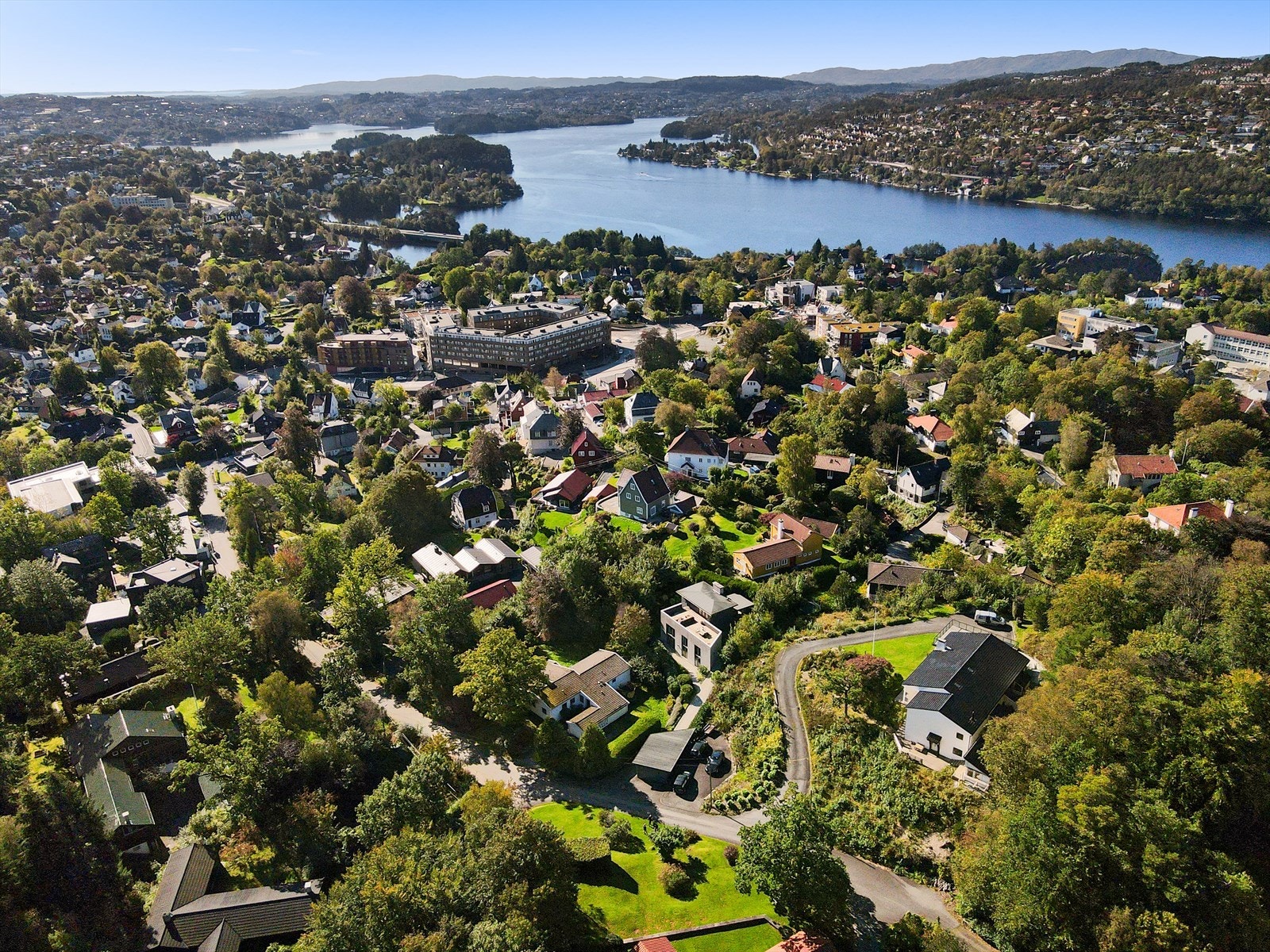 Velkommen på visning søndag 24. august kl.15:00. Ta kontakt med megler dersom tidspunktet ikke passer. Galleribilde