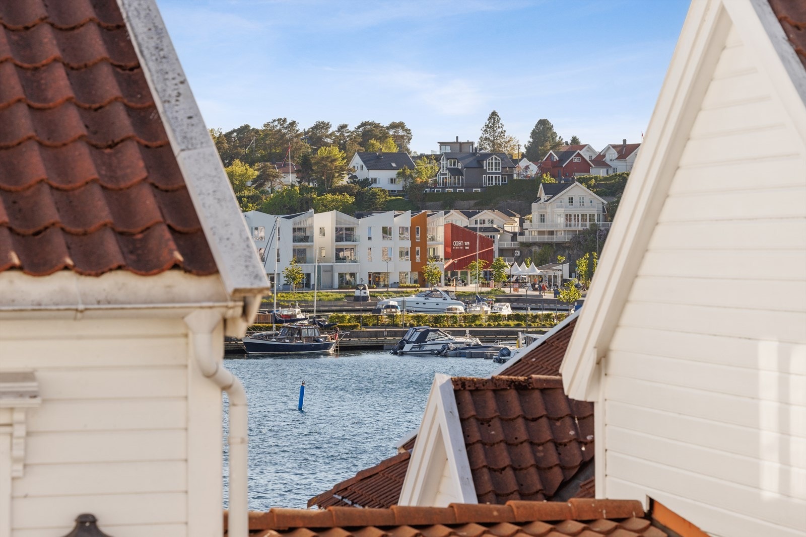 Nydelig utsikt fra eiendommen. Galleribilde