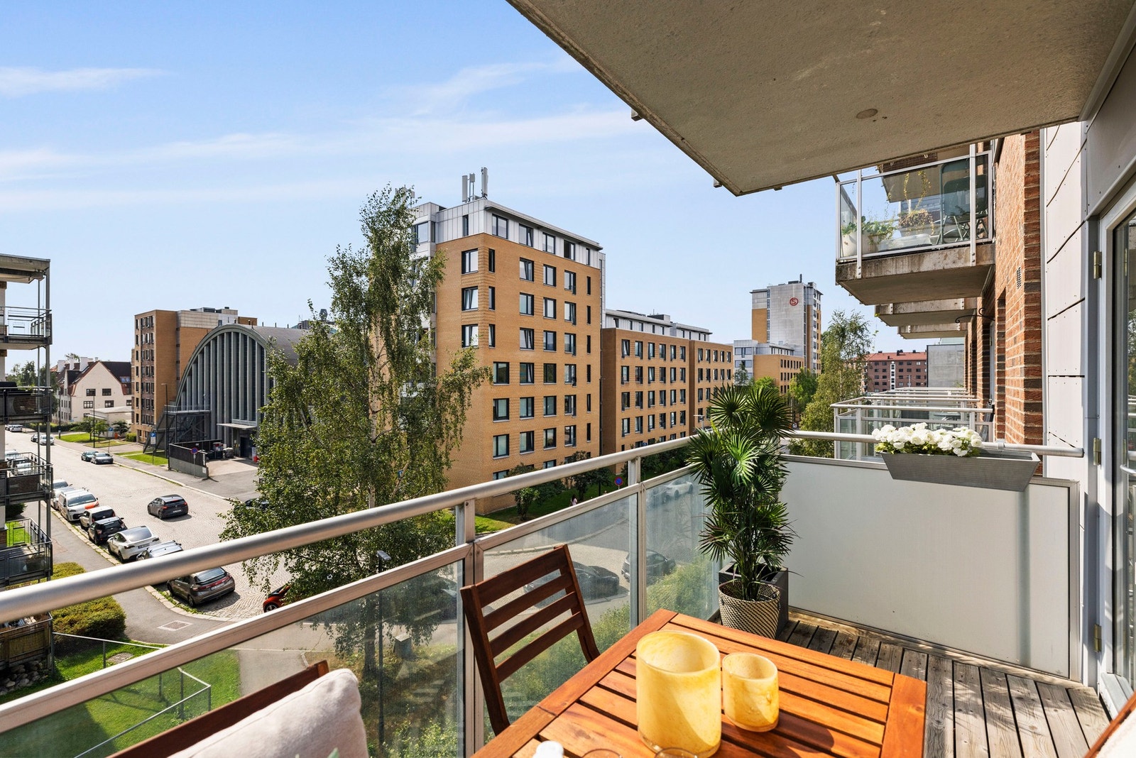 Sol på balkongen sommerstid til ca. 1930 Galleribilde