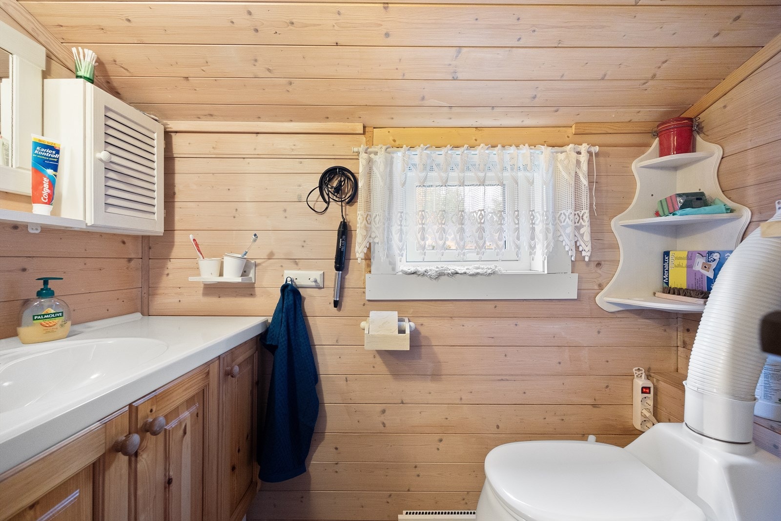 Totalettet er forbrenningstoalett. Galleribilde