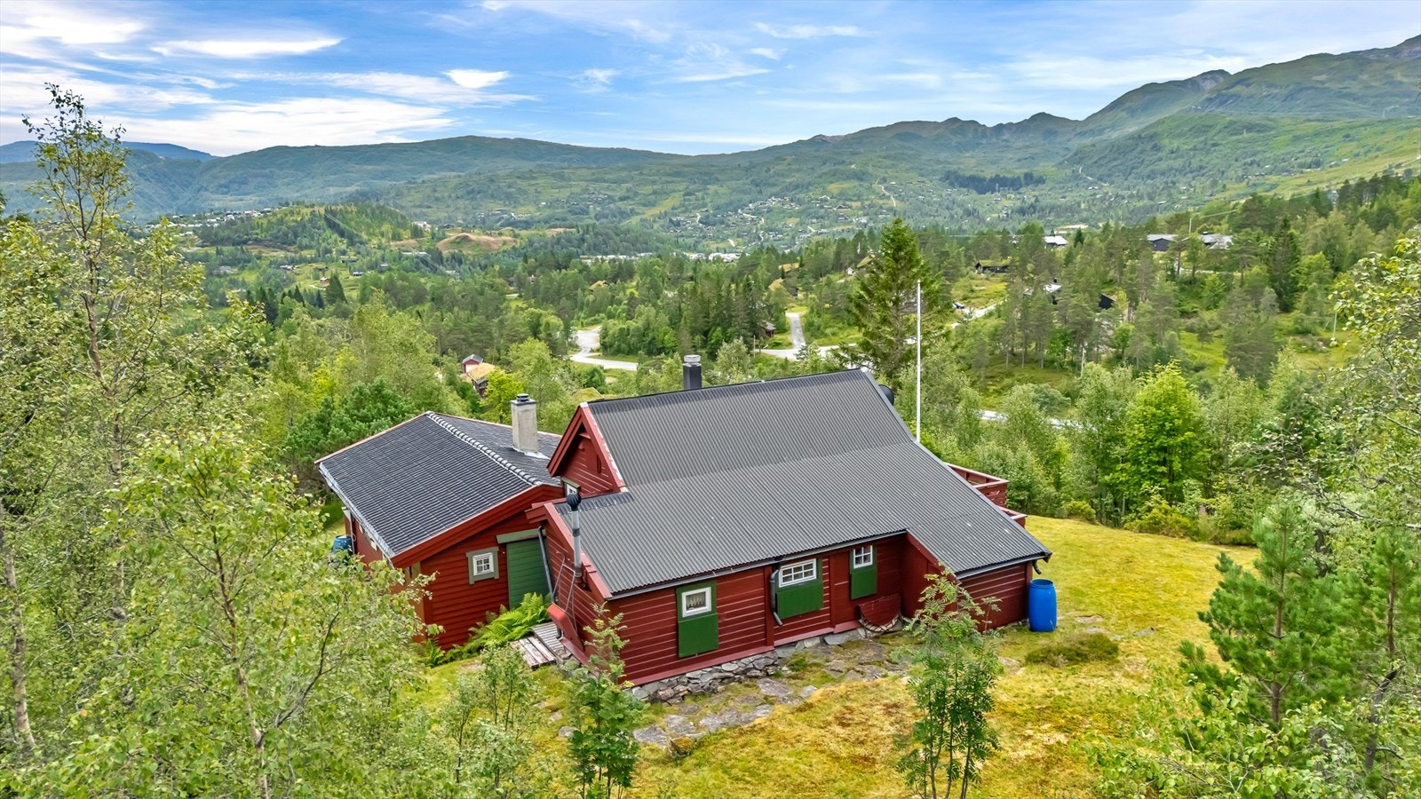 Aktiv eiendomsmegling v/ Fredrik Vatle har gleden av å presentere Gråsteinsdalen 31! Galleribilde