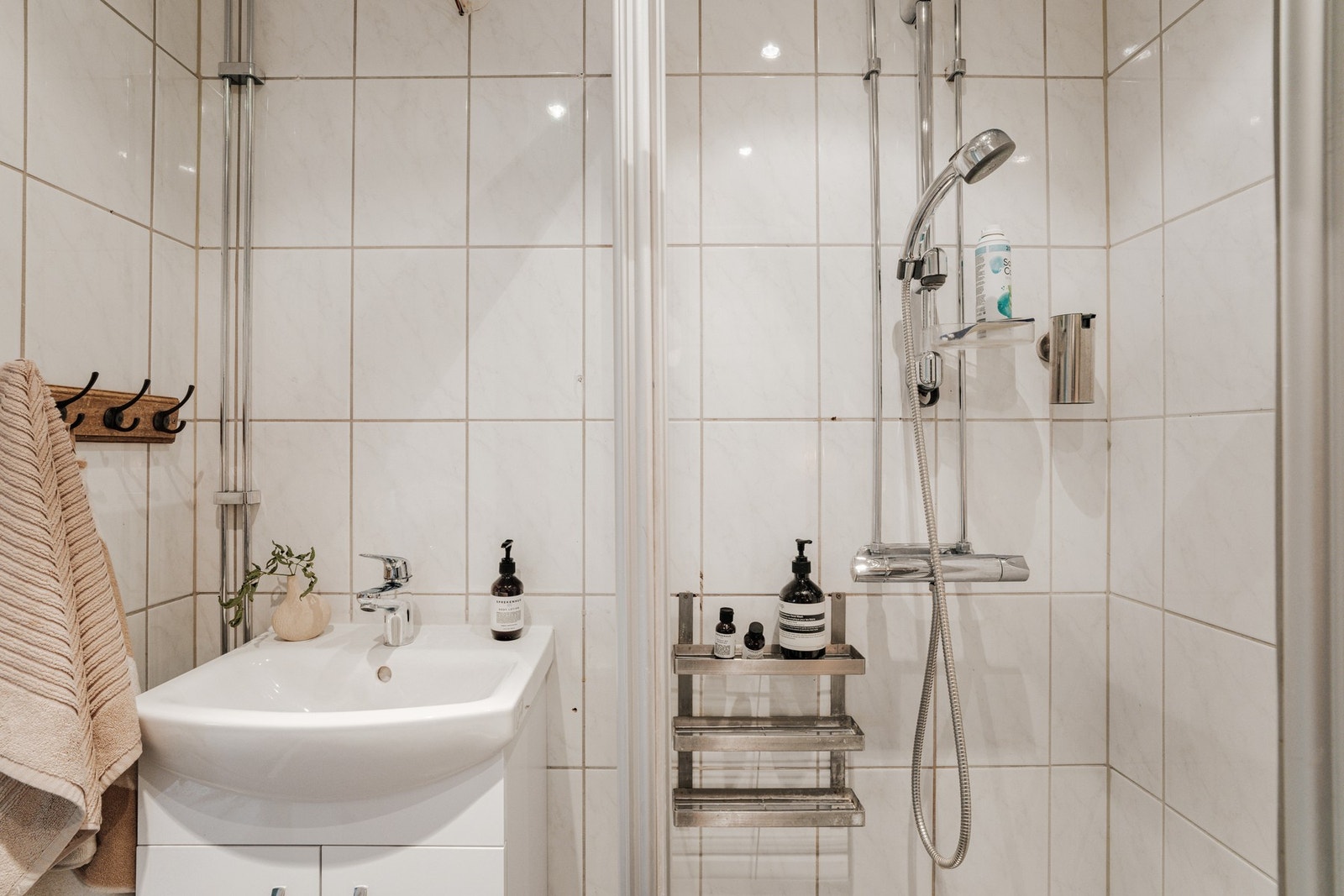 Servant i porselen. Galleribilde