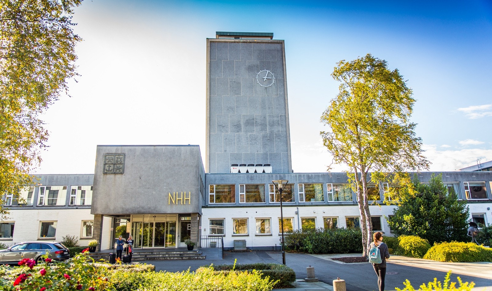 - NHH ligger i kort avstand fra boligen - Galleribilde