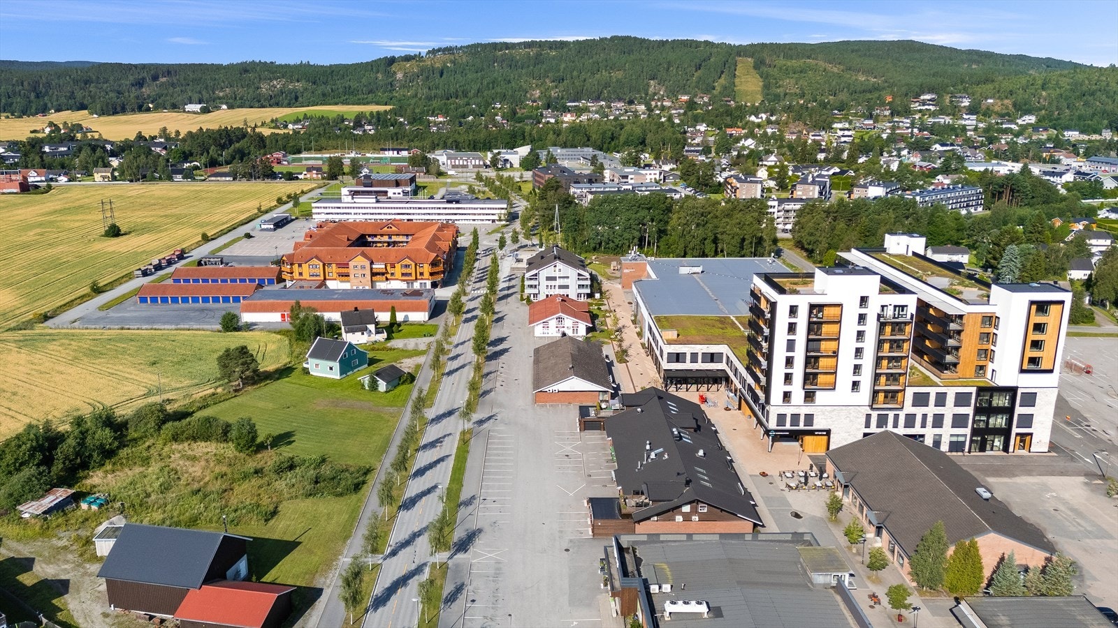 DJI_20250807095007_0055_D.jpg Galleribilde