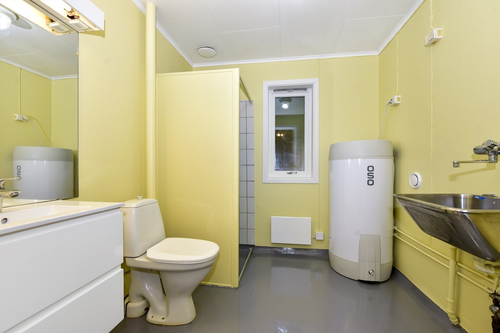 Bad 1. etasje Galleribilde