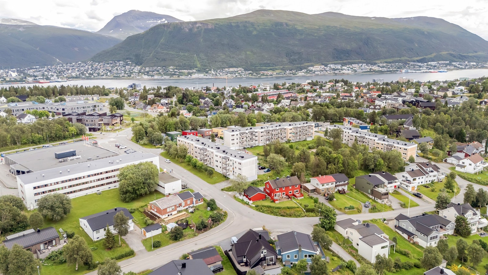Oversiktsbilde over nærområdet Elverhøy Galleribilde