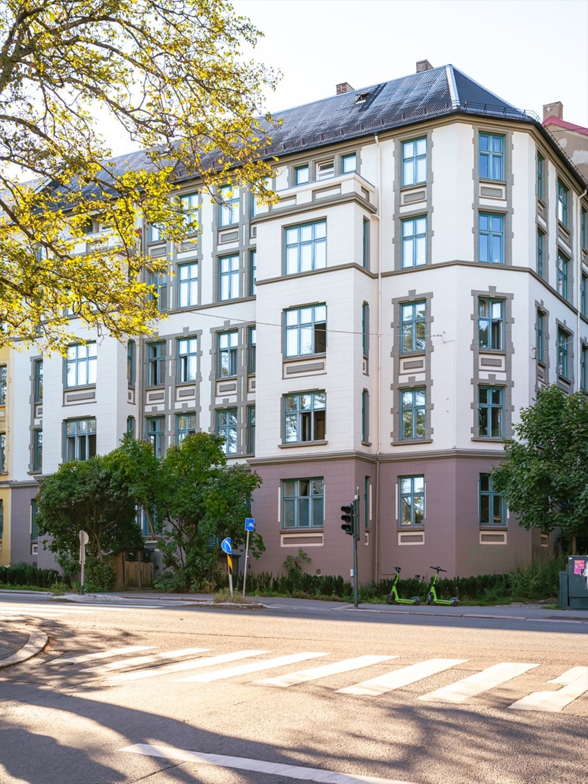 Leiligheten ligger bare noen minutters gange fra Vulkan, hvor du finner Mathallen og en rekke andre spennende steder Galleribilde