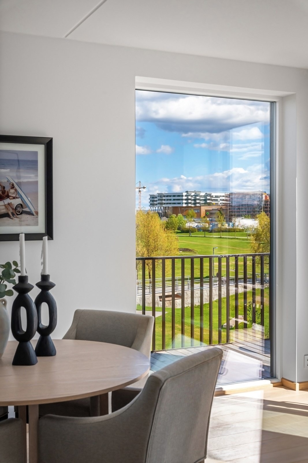 Detalj stue (Fornebu S. i bakgrunnen) Galleribilde