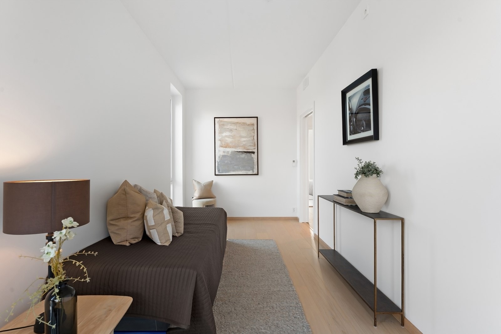 Soverom nr. 2 på 12 m² er romslig... Galleribilde