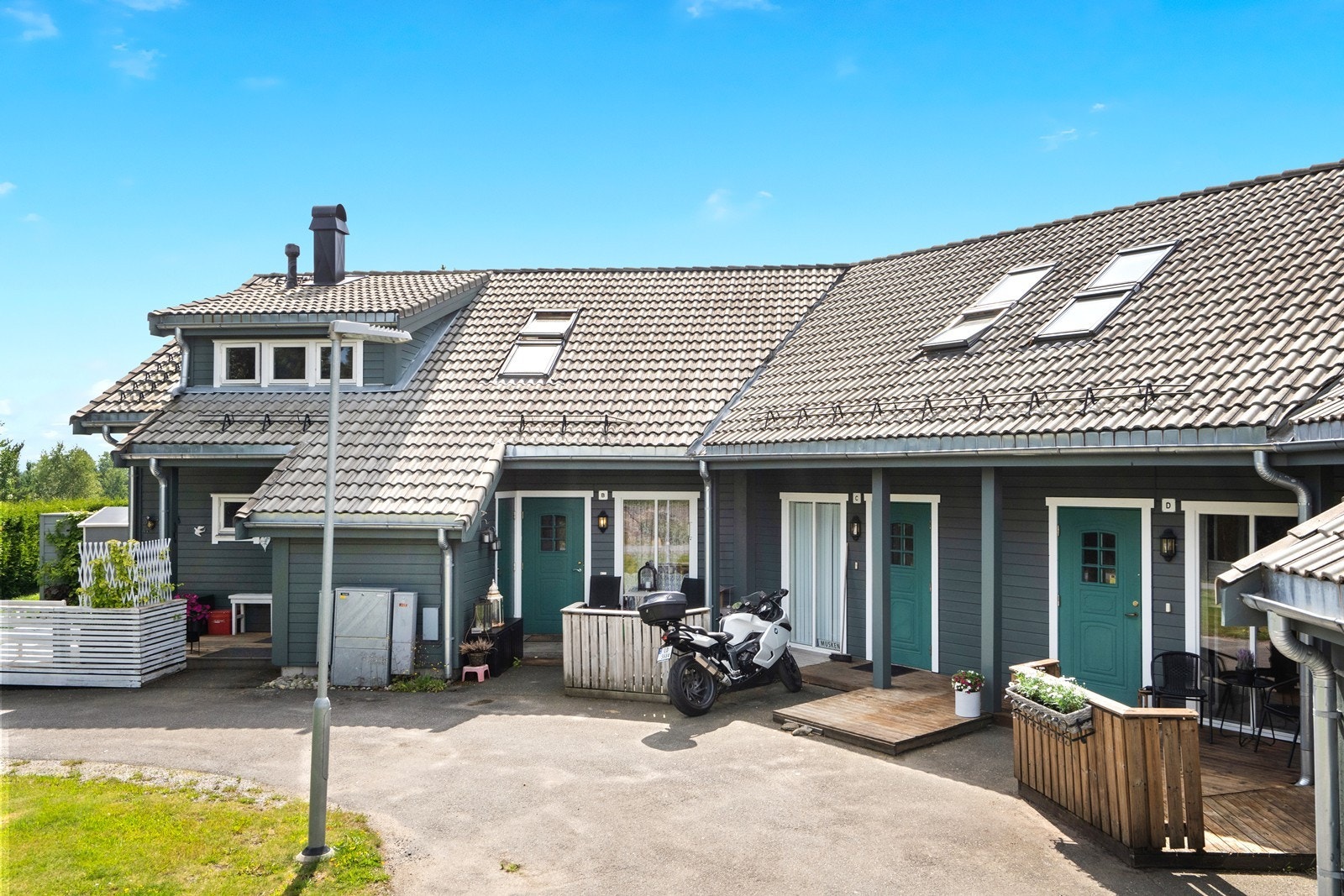 Rekkehusleilighet organisert i borettslag, opprinnelig oppført i 2005. Galleribilde