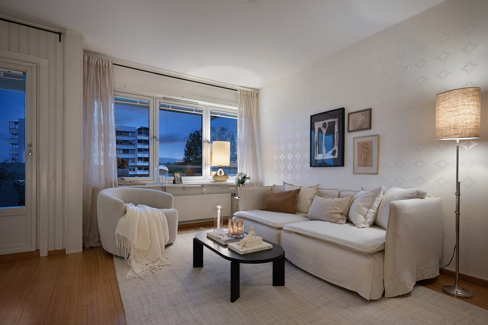 Leiligheten har en sentral beliggenhet på Grefsen med umiddelbar nærhet til alt du trenger i hverdagen. Galleribilde