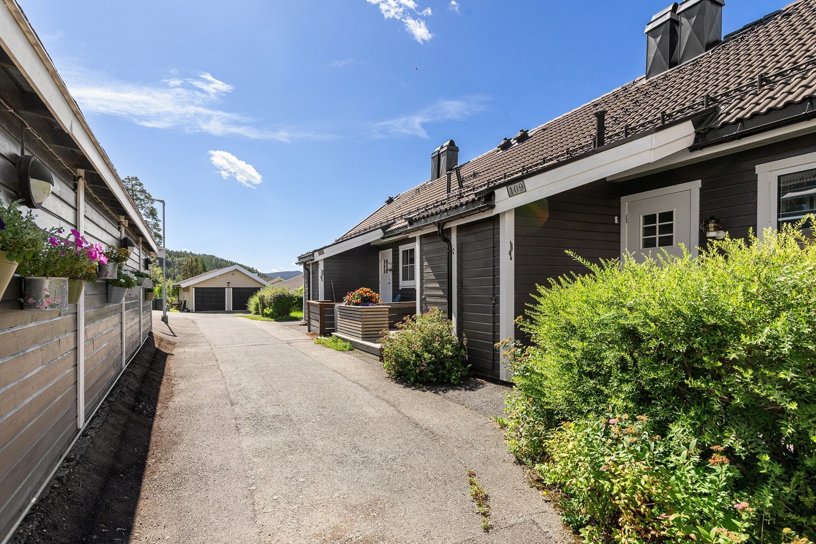 Blindvei inn til boligen Galleribilde