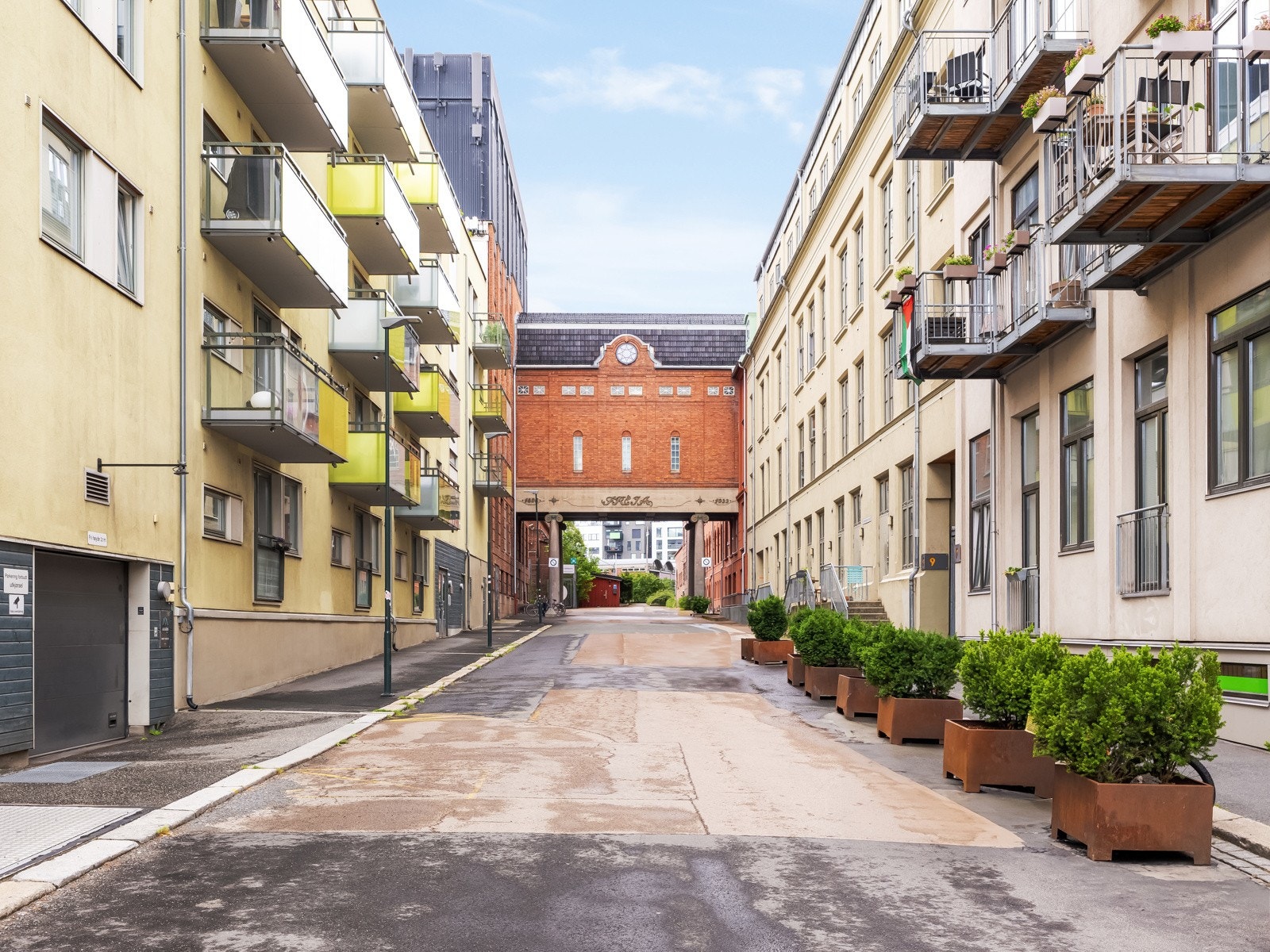 Velkommen til Teglverksgata 8 (enden av en blindvei). Galleribilde