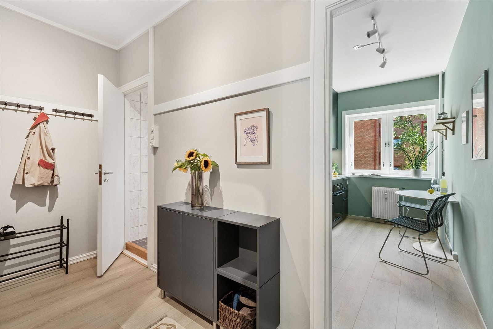 Hyggelig inngangsparti Galleribilde